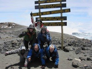 Mo N. and his companions get silly on Kili