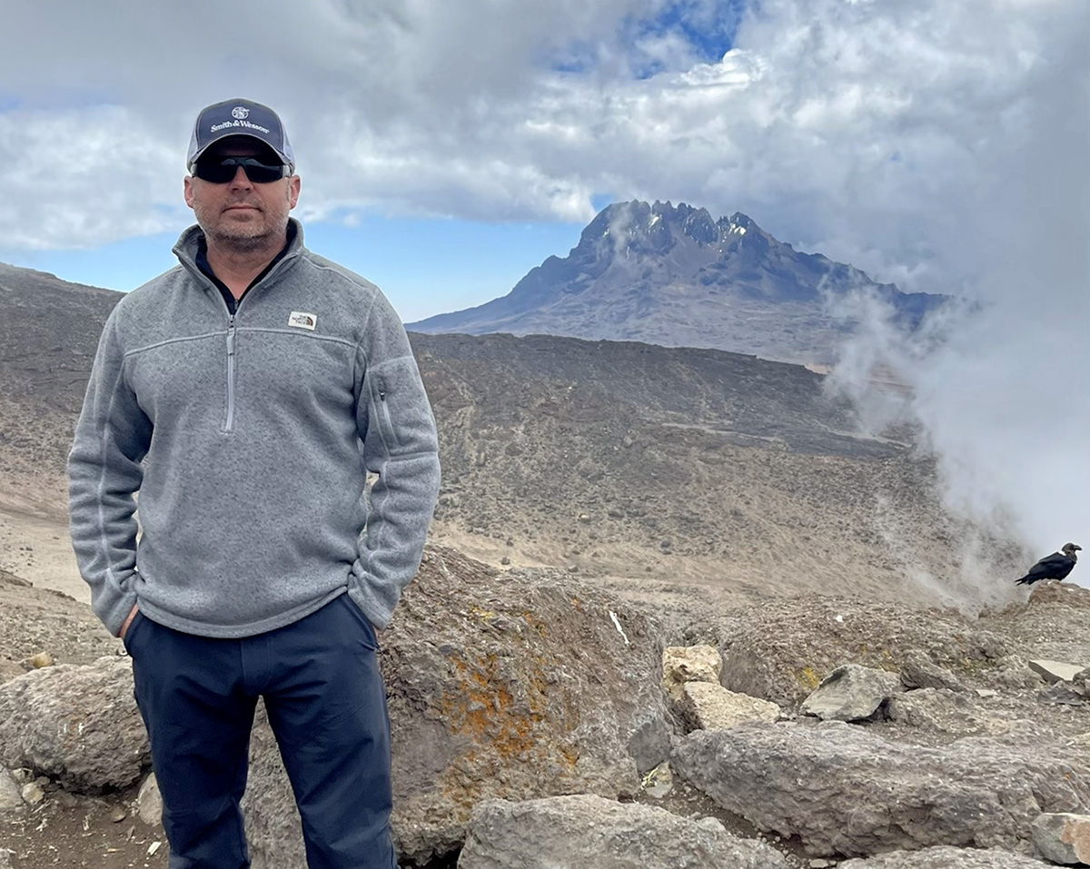 veteran summits kilimanjaro