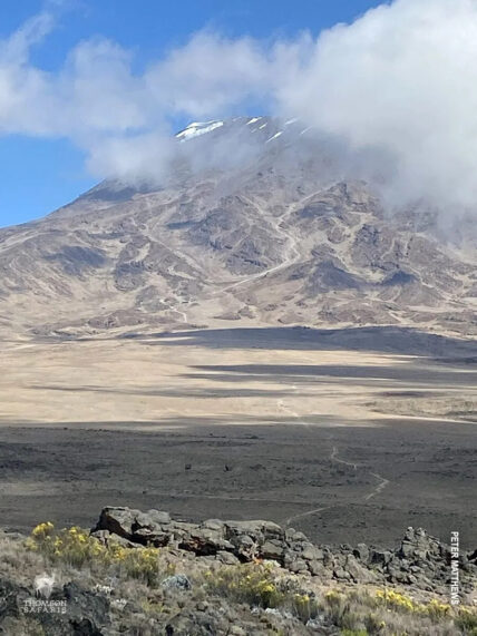 the saddle on kilimanjaro grand traverse route